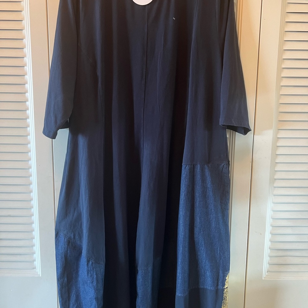 Blue Long Sleeve Crew Neck Midi dress - Picture 3 of 8